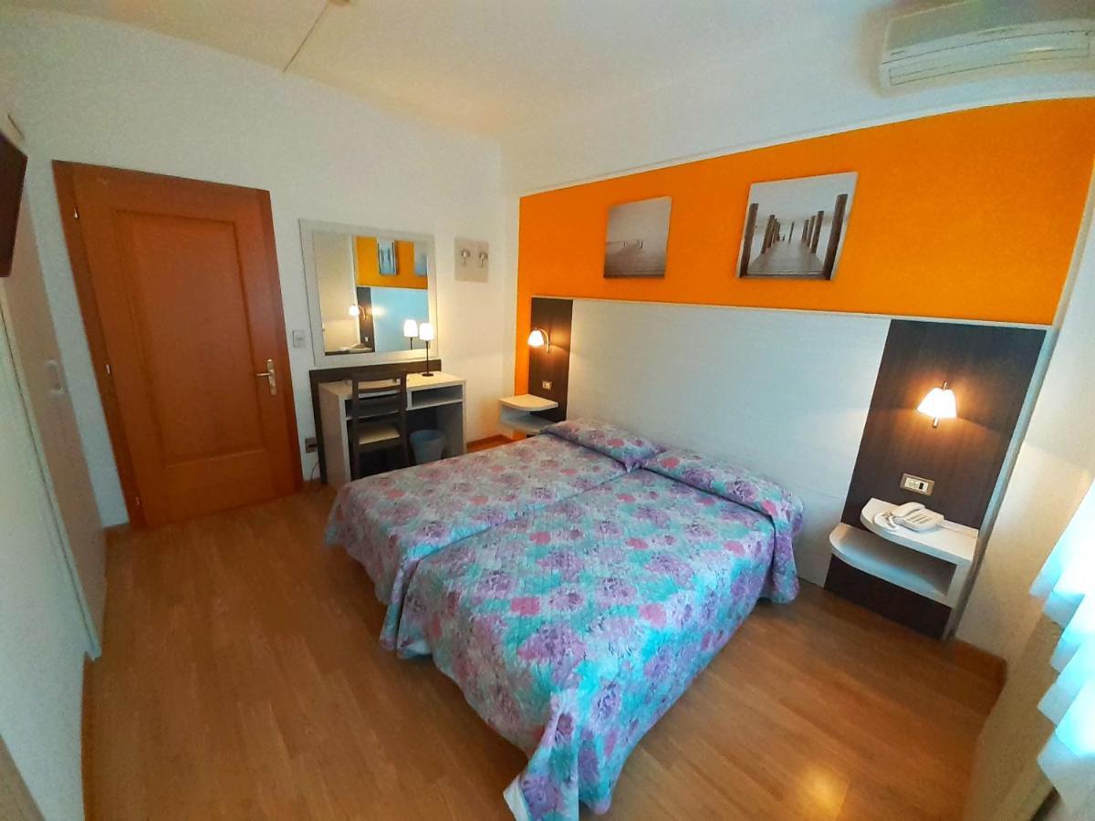 Hotel Al Molino Мальчезине Экстерьер фото